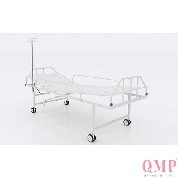 Кровать медицинская функциональная 3-х секционная (на колесах) винтовым подъемником КФМ-03